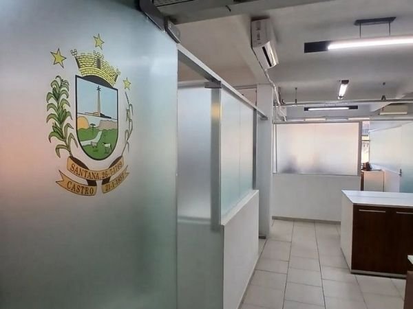 Aumente o isolamento solar com película fumê em Iranduba